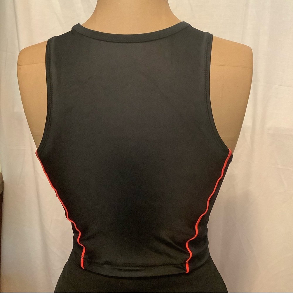 NEW! Nike Pro Dri-Fit Black Tight Fit Tank Top with Neon Pink Trim - Picture 3 of 7